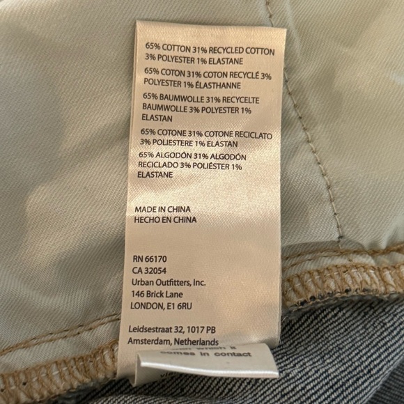 ANTHROPOLOGIE Pilcro Low Rise Slim Boyfriend Denim Shorts Size 32 NEW - Picture 8 of 8